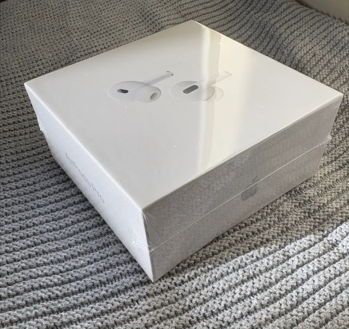 New Apple AirPods Pro (2nd generation) thumbnail
