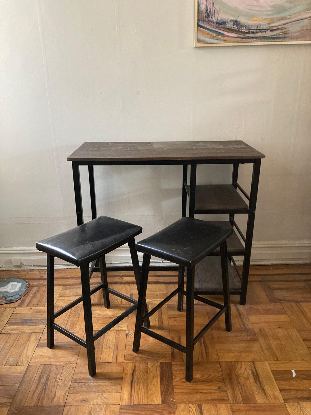 Bar table with 2 stools