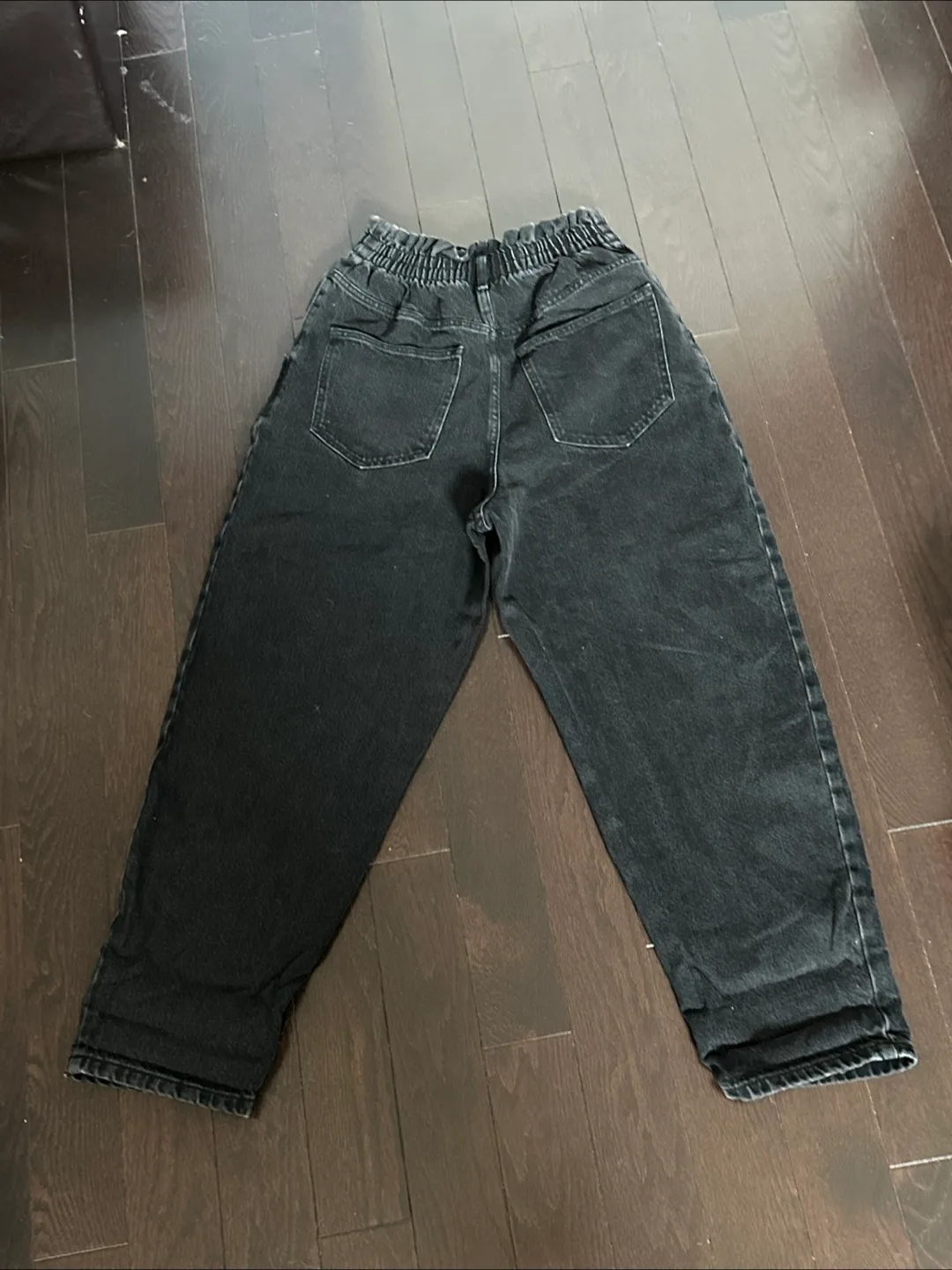 BNWT Zara Black Denim Paperbag High Waisted Jeans Size 4 image indicator(8)