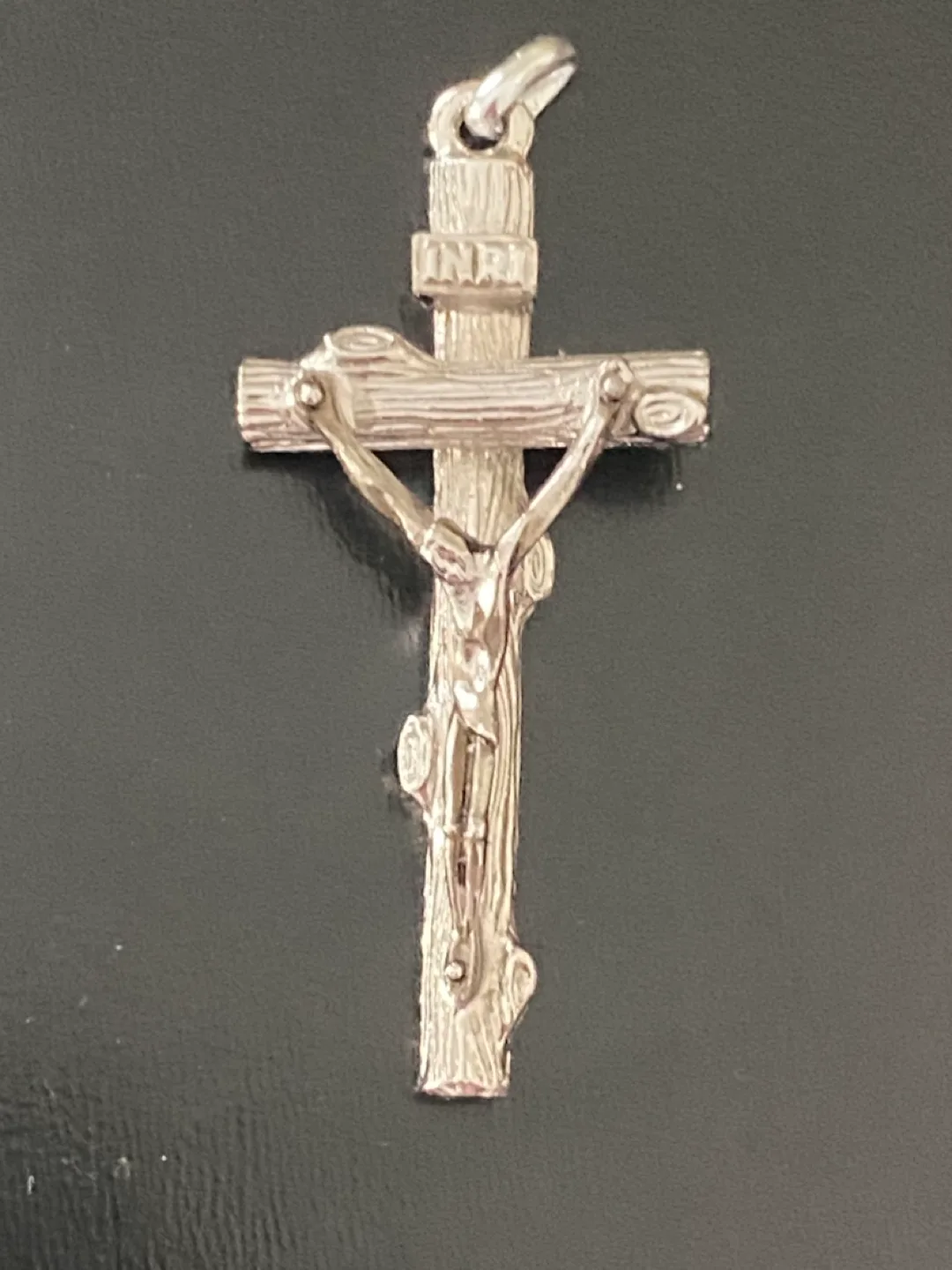 Men’s Large Silver Crucifix Cross Pendant image indicator(2)