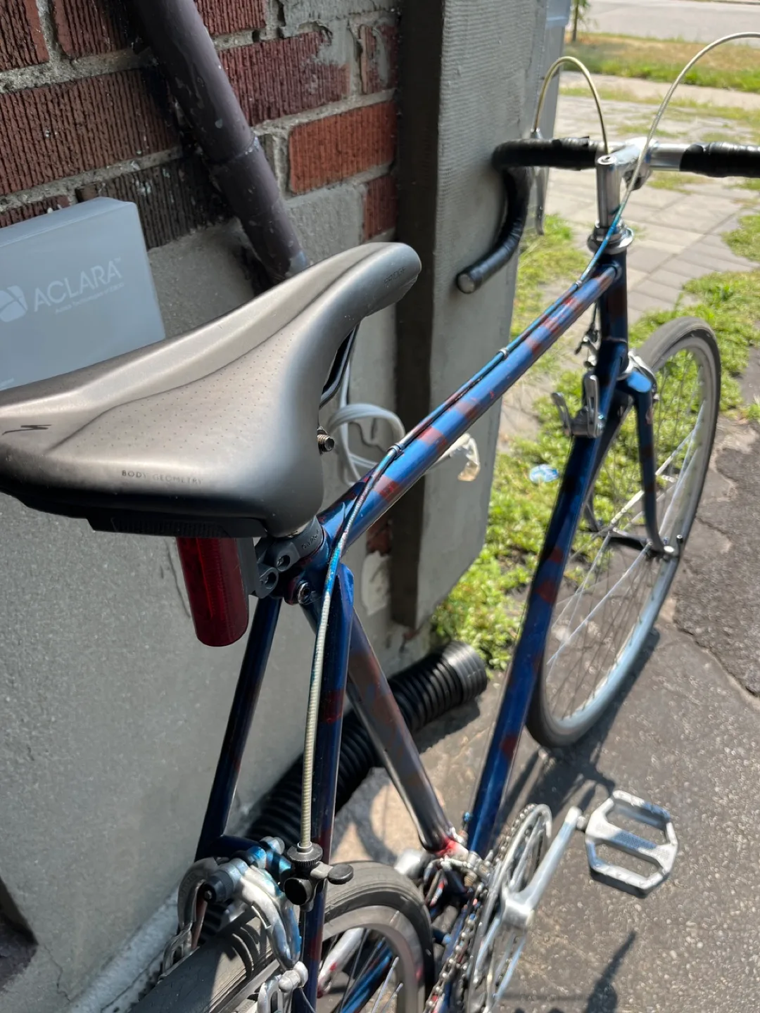 Road Bicycle - Blue & Red Frame image indicator(4)