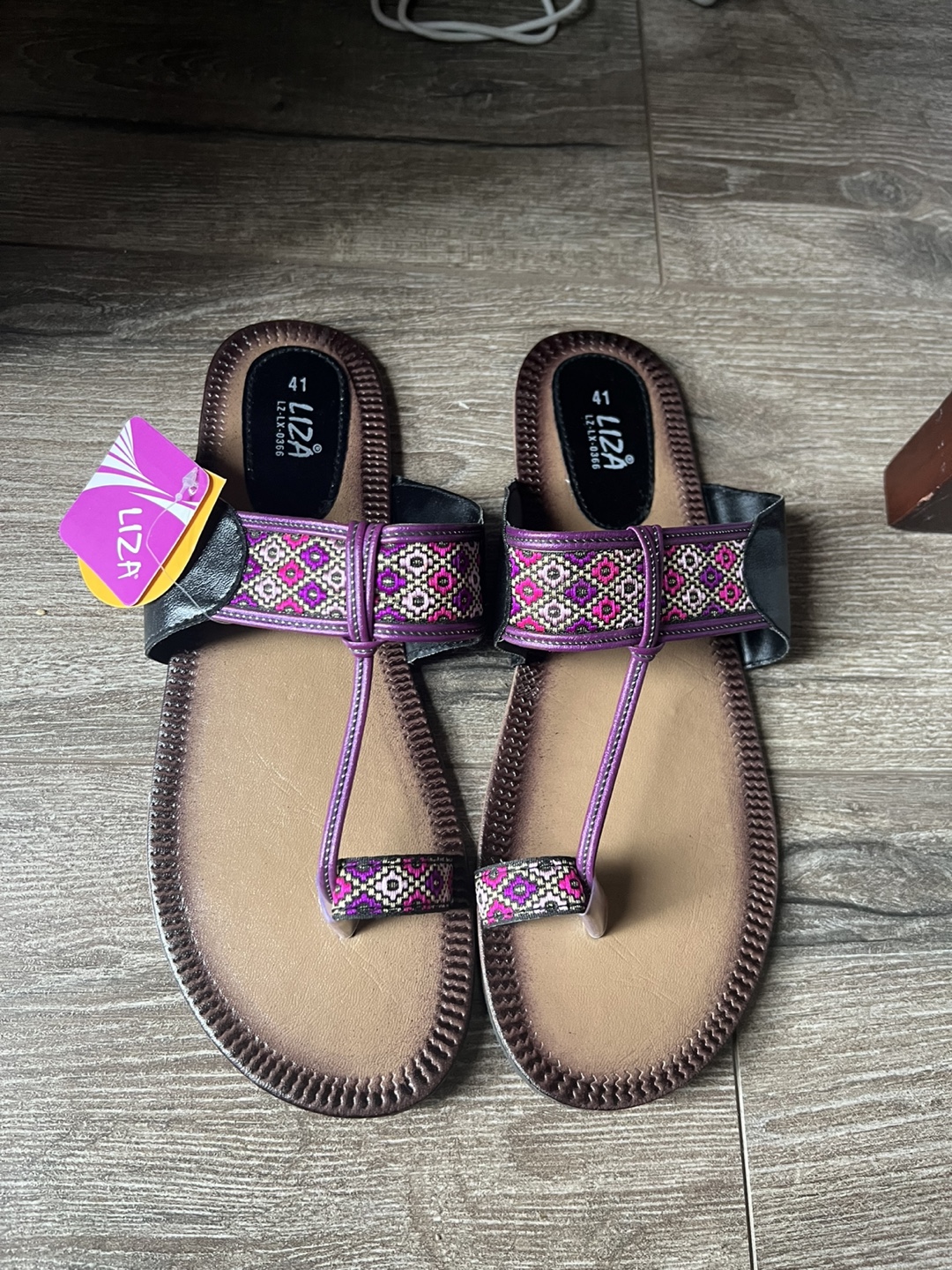 Liza Leather Sandals - Size 41