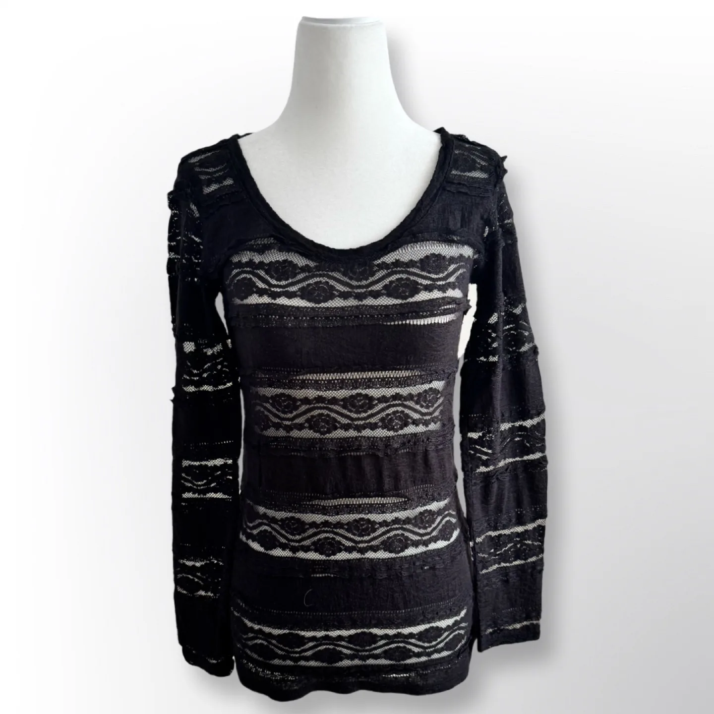 EXPRESS Black Lace Long Sleeve Top | Size S thumbnail