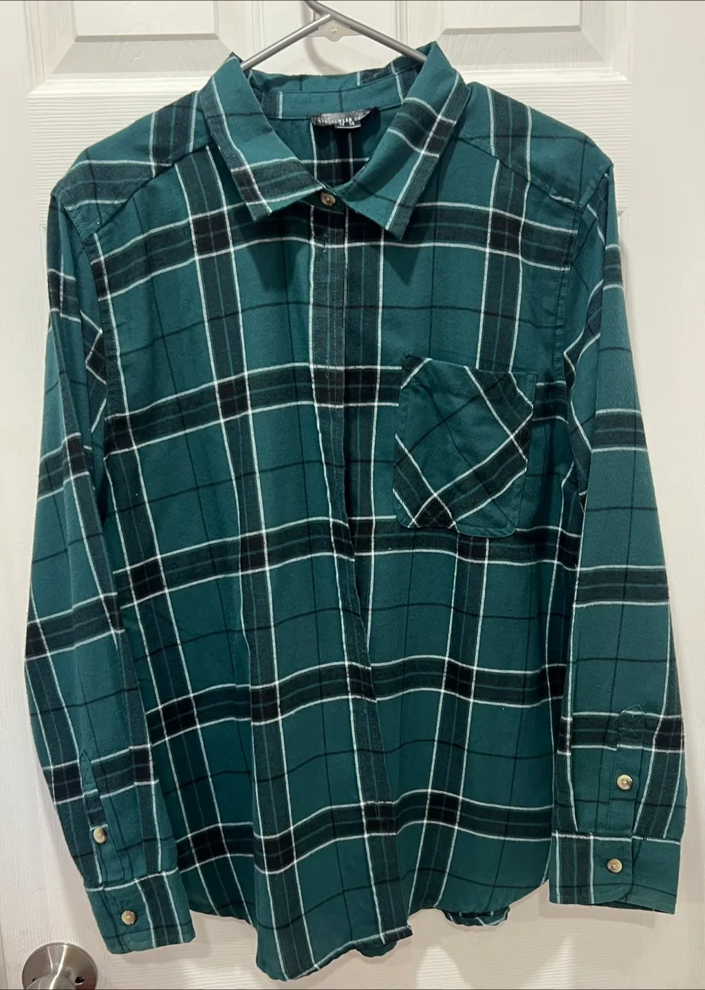 Women’s Dress Shirts thumbnail