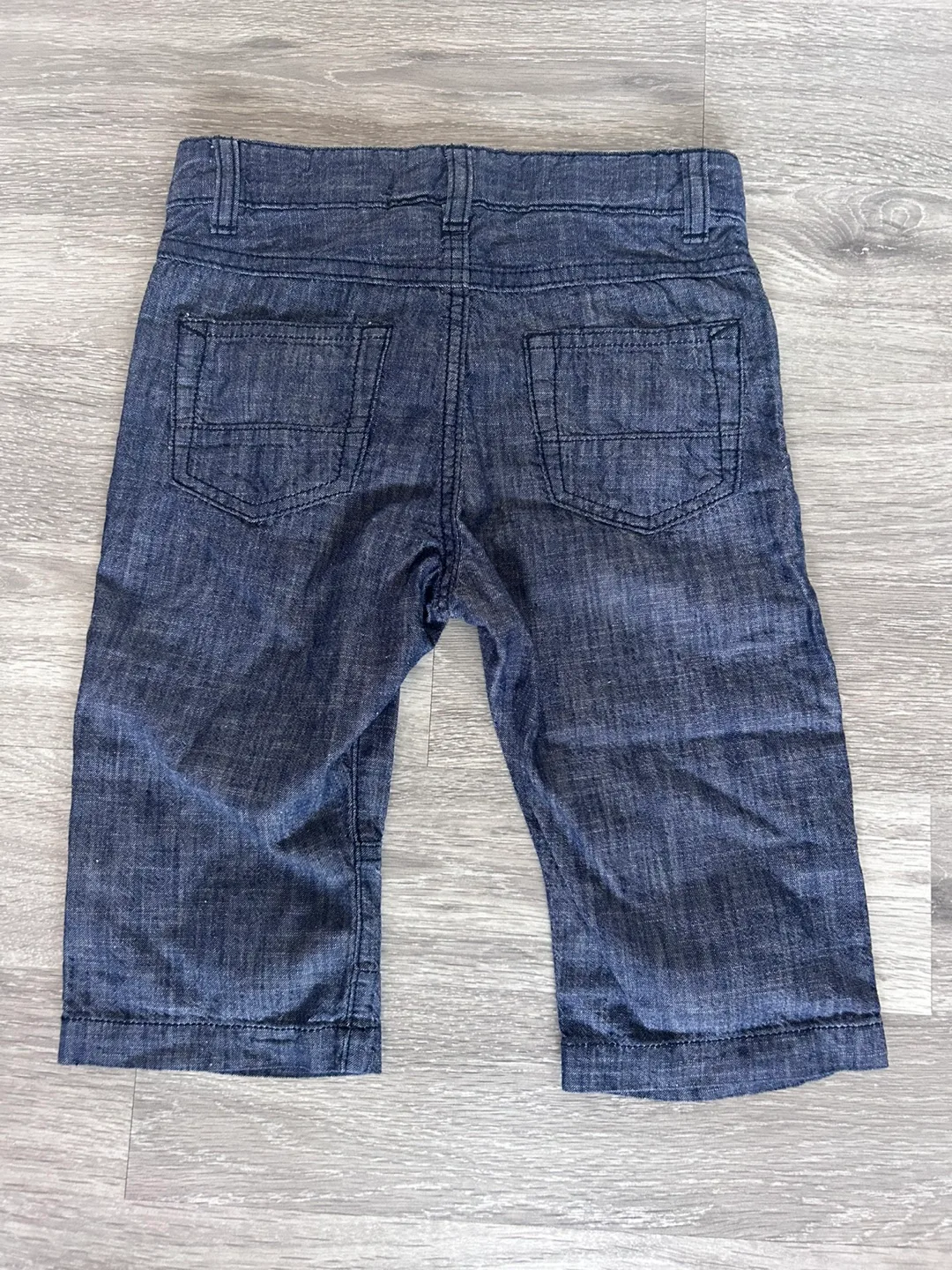 H&M Boys Shorts Size 5-6Y image indicator(4)