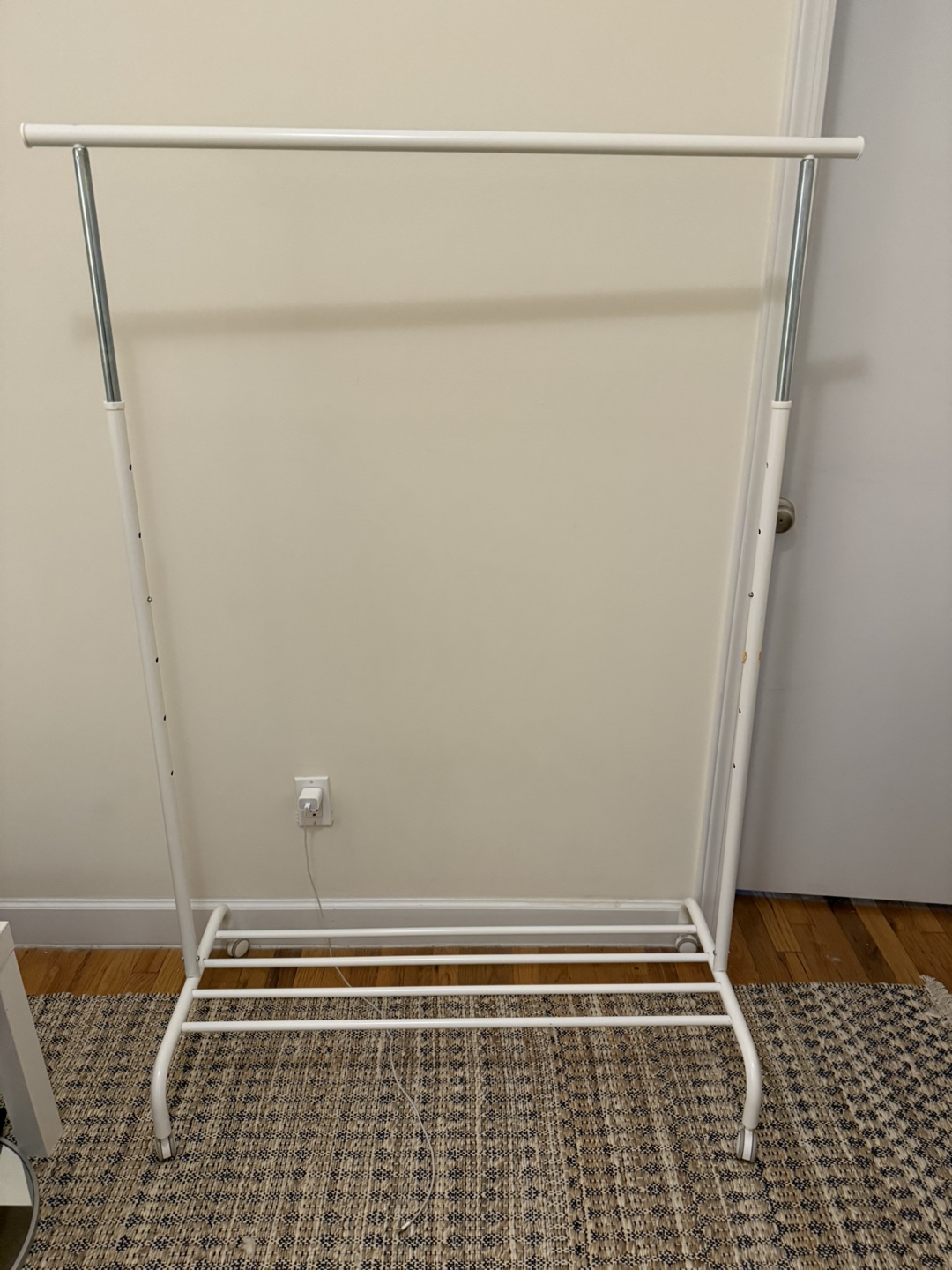 IKEA Rigga Clothes Rack - White - photo 2