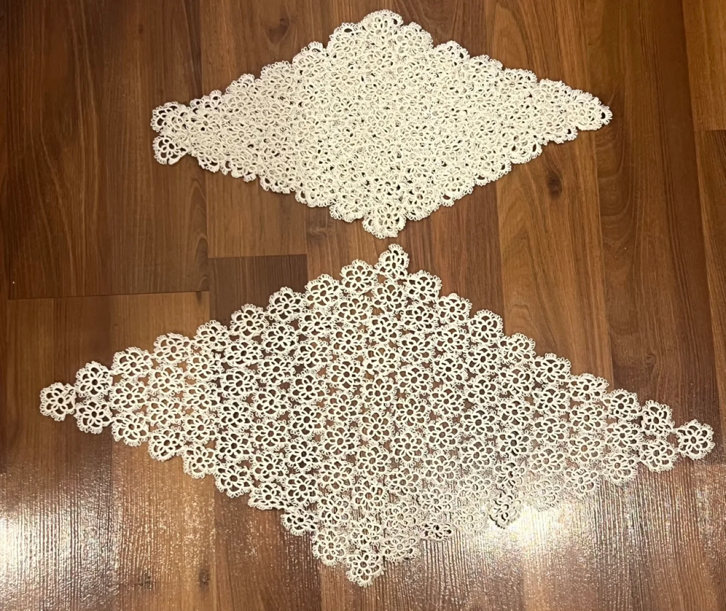 Vintage Crochet Doilies thumbnail