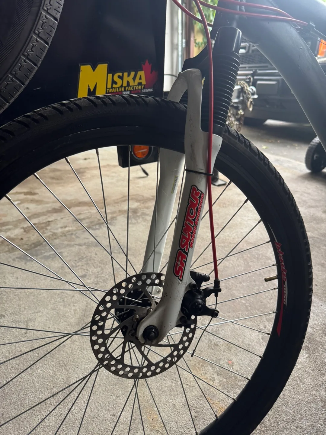 Mountain Bike with Shimano Gears image indicator(2)