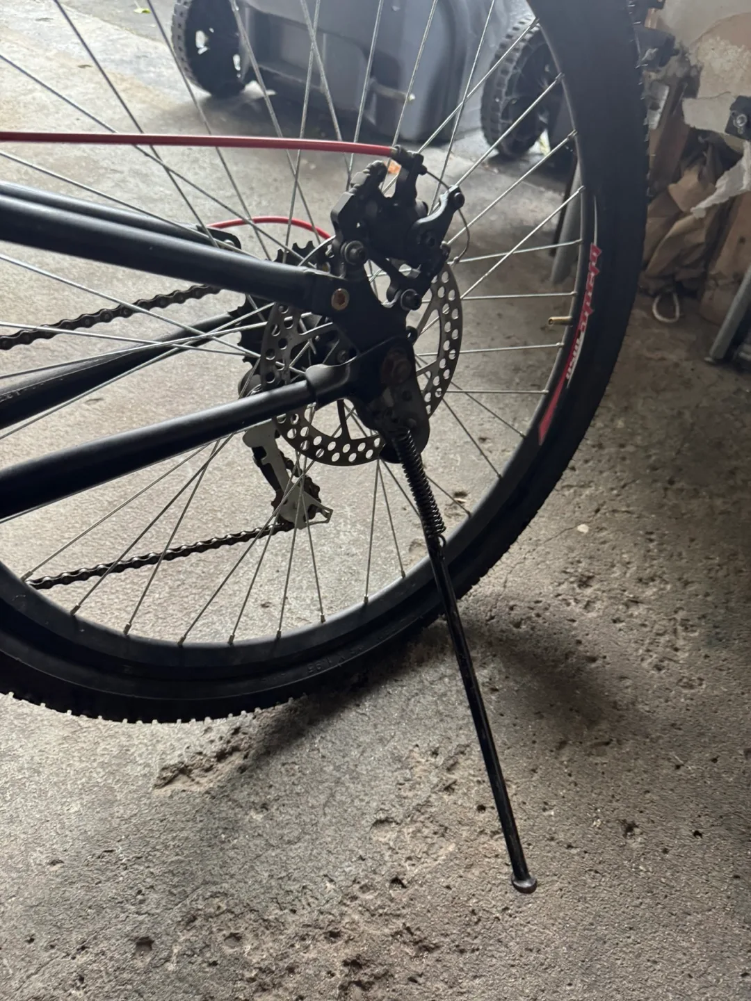 Mountain Bike with Shimano Gears image indicator(5)