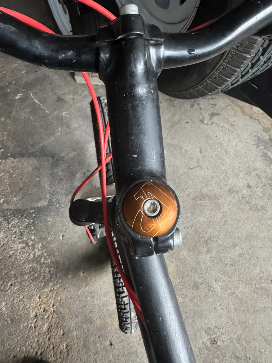 Mountain Bike with Shimano Gears image indicator(6)