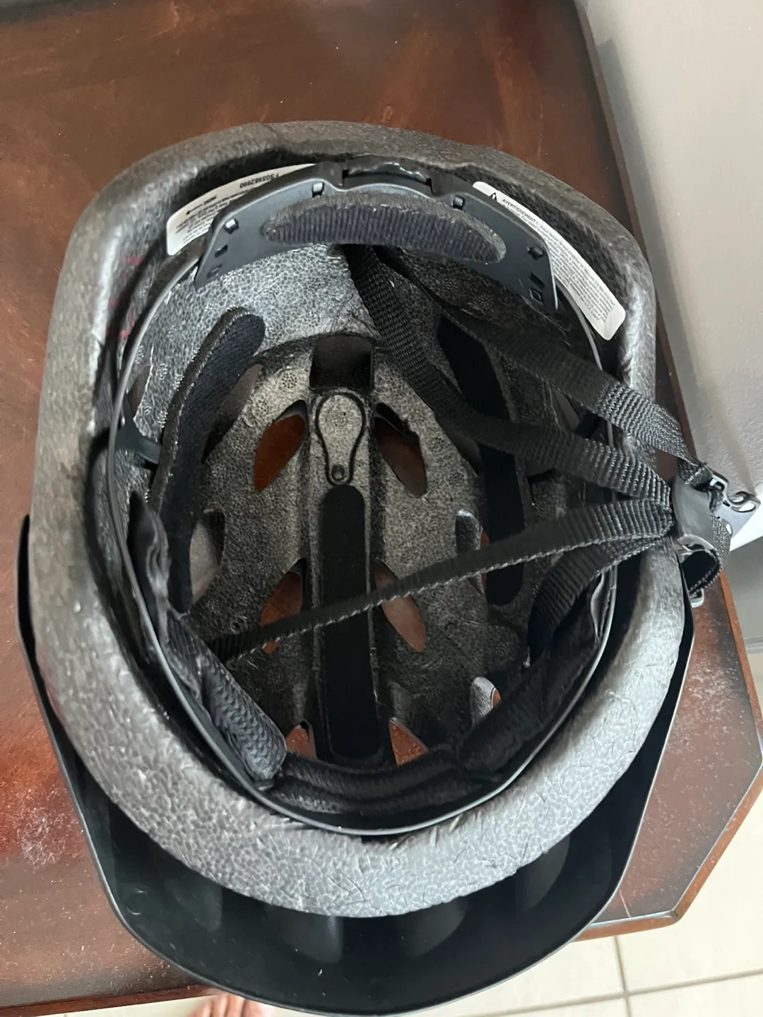 Free Bell Bike Helmet - Gray image indicator(2)