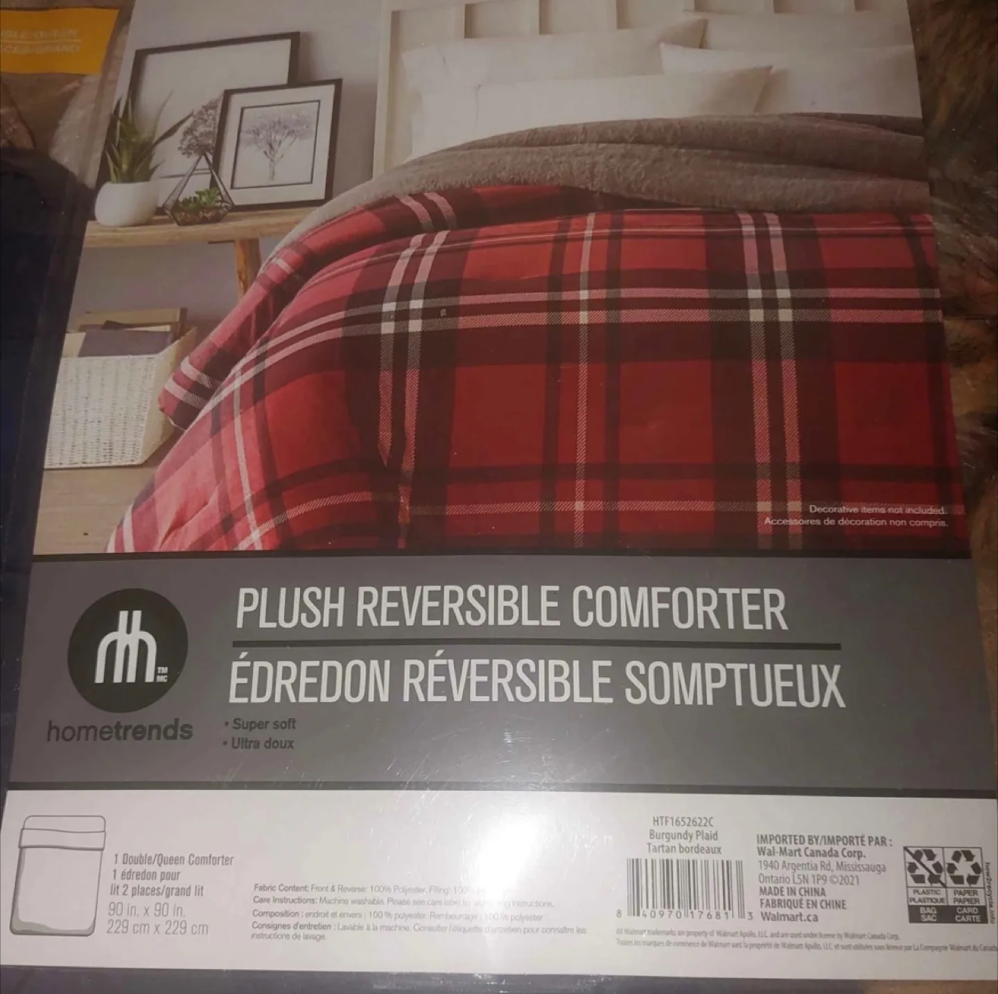 Hometrends Plush Reversible Comforter - Double/Queen thumbnail