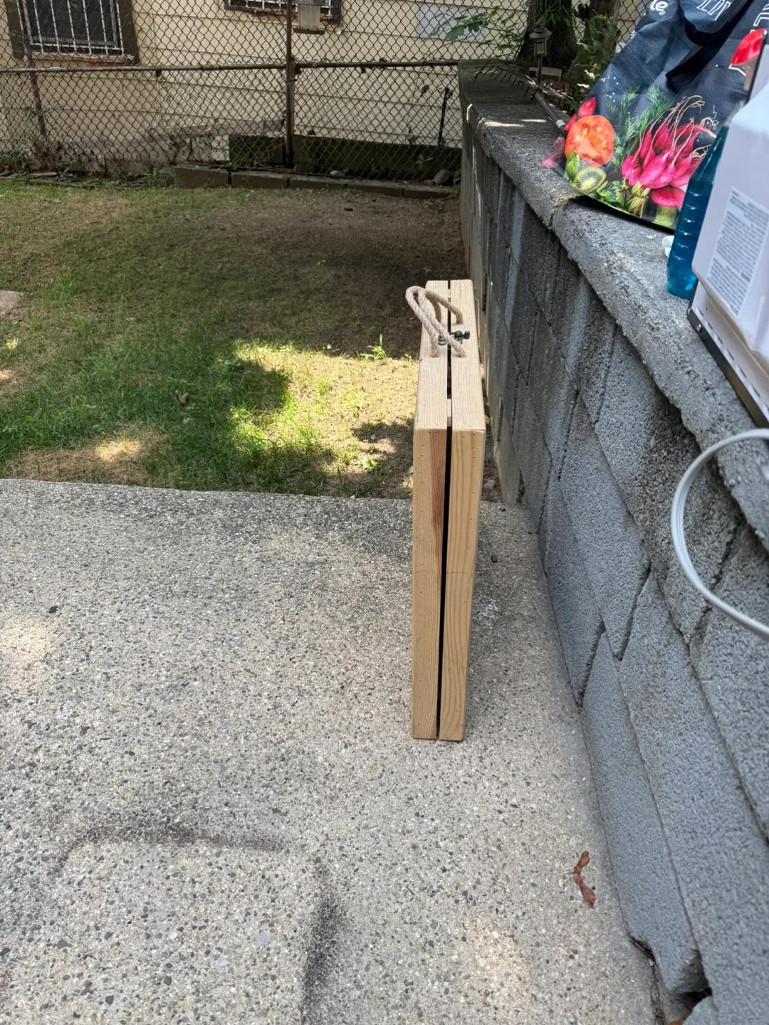 Wooden foldable table with screw on legs. image indicator(5)