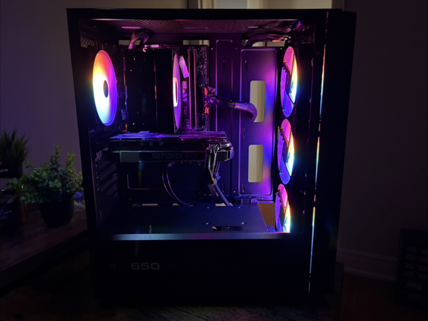Custom RTX Gaming PC - photo 3