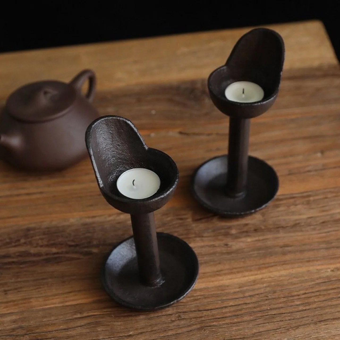 Vintage Style Metal Candle Holder image indicator(3)