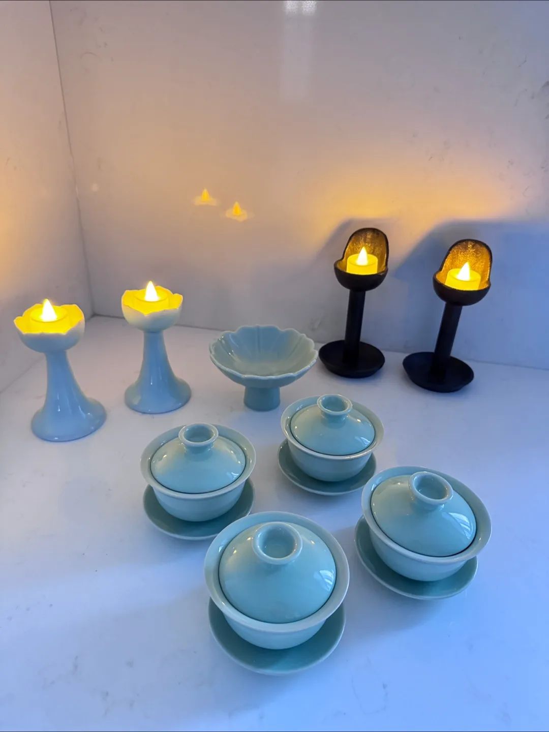 Vintage Style Metal Candle Holder image indicator(5)