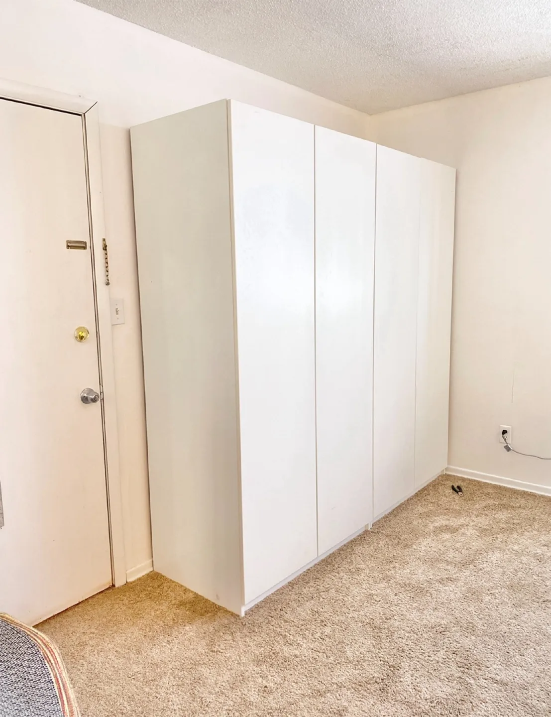 White Wardrobe Closet thumbnail