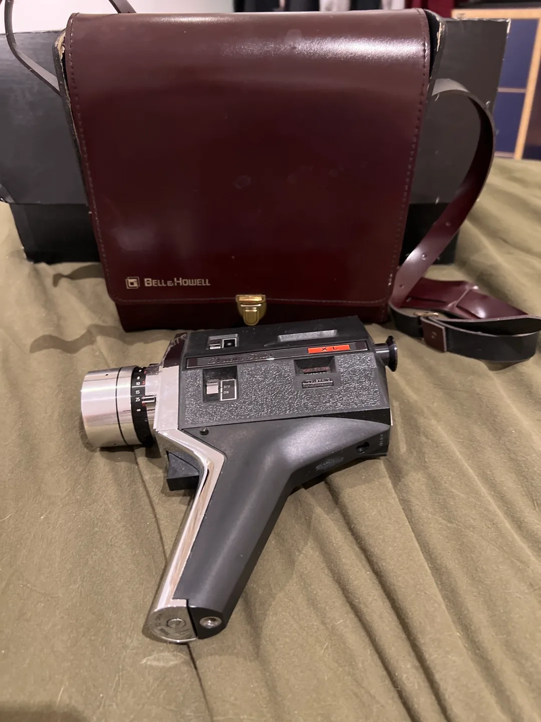 Vintage Bell and Howell Super 8 Camera thumbnail