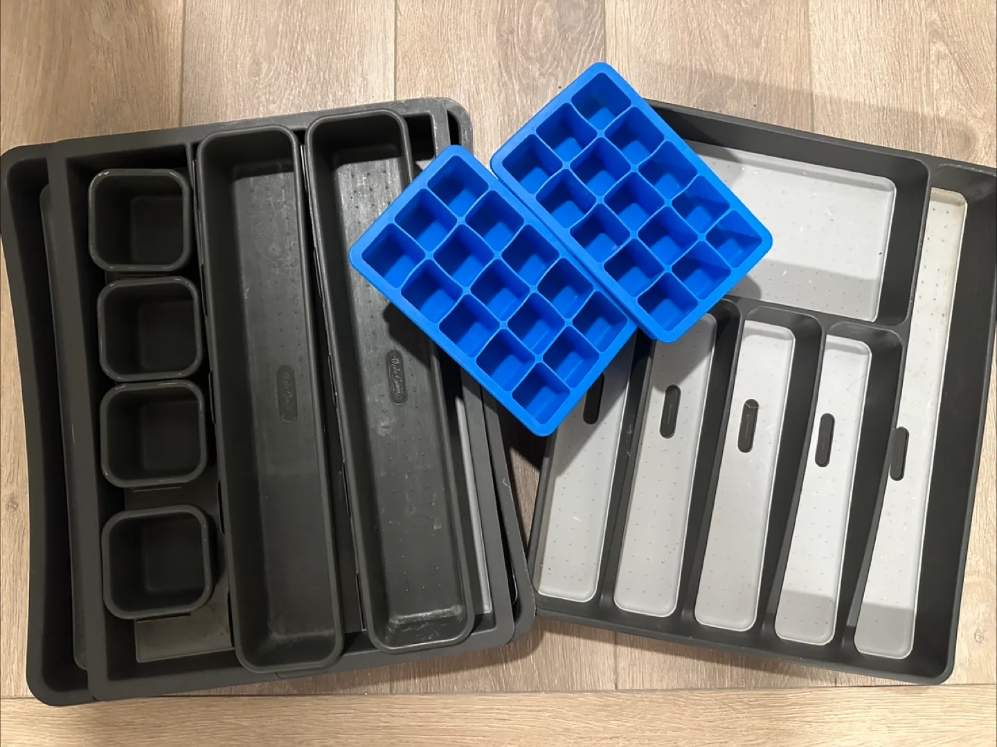 Drawer Organizers and Ice Cube Trays thumbnail