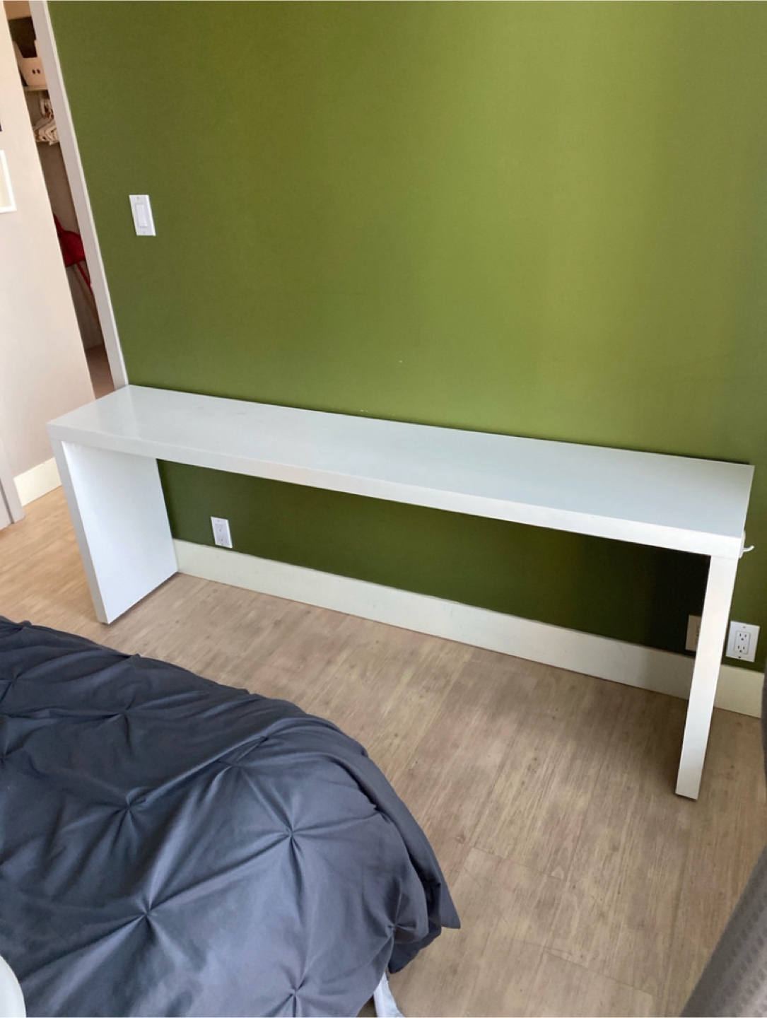 White Console Table - photo 2