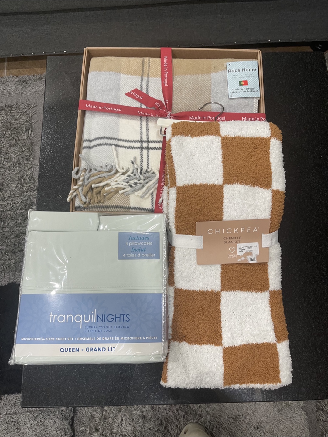 2 Blankets and 1 Bedsheet