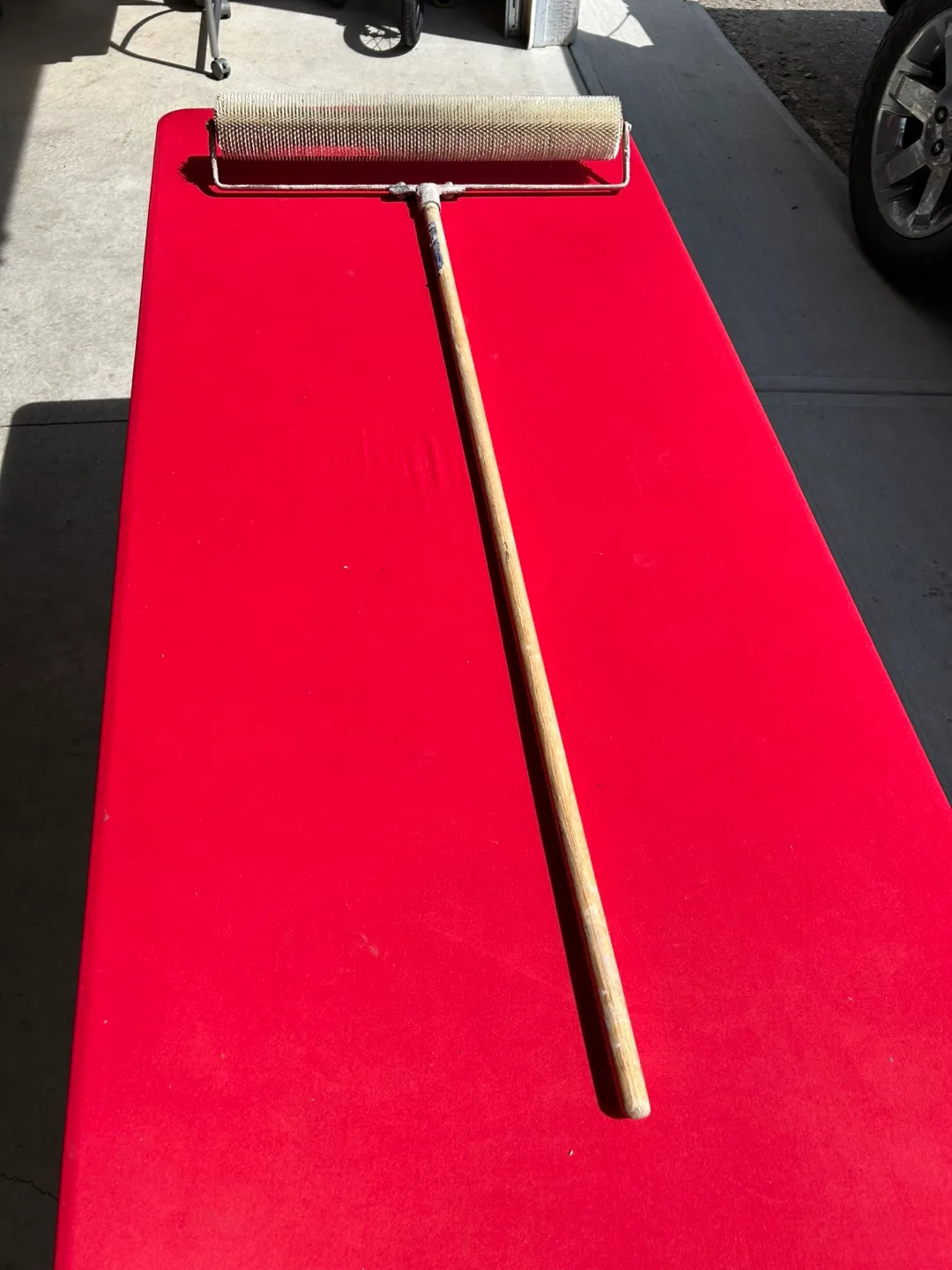 Self Levelling roller 24” thumbnail