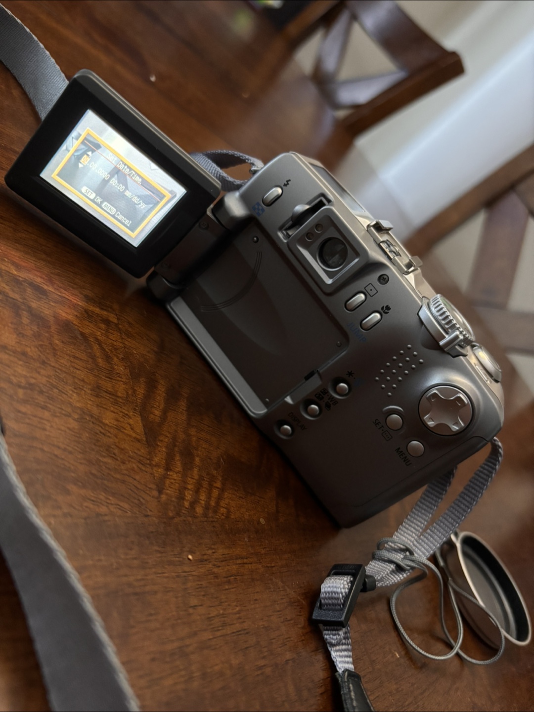 Vintage Canon Powershot G2 Camera - photo 4