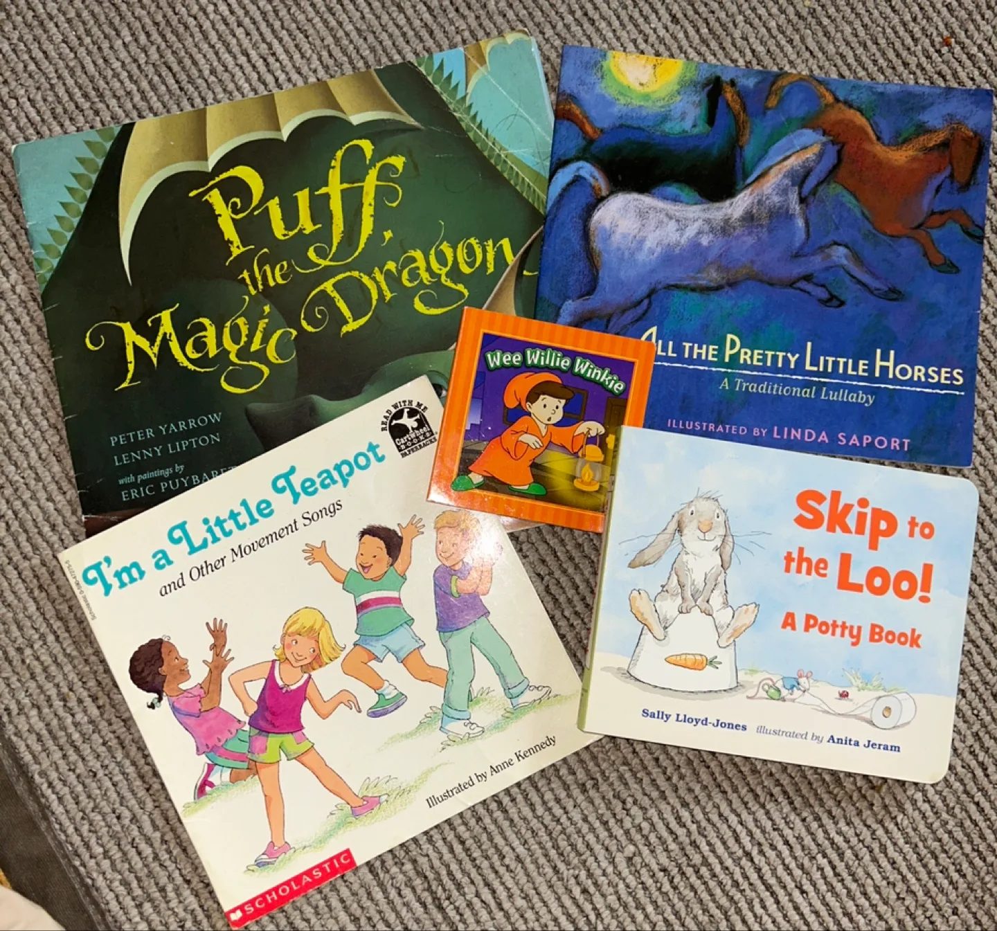 Kids Books to sing: Skip to the Loo, Puff the Magic Dragon + thumbnail