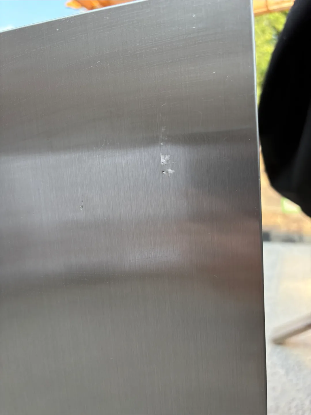 Outdoor Fridge in Stainless Steel image indicator(2)