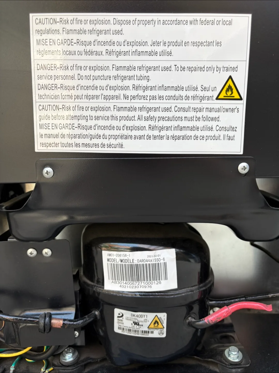 Outdoor Fridge in Stainless Steel image indicator(8)