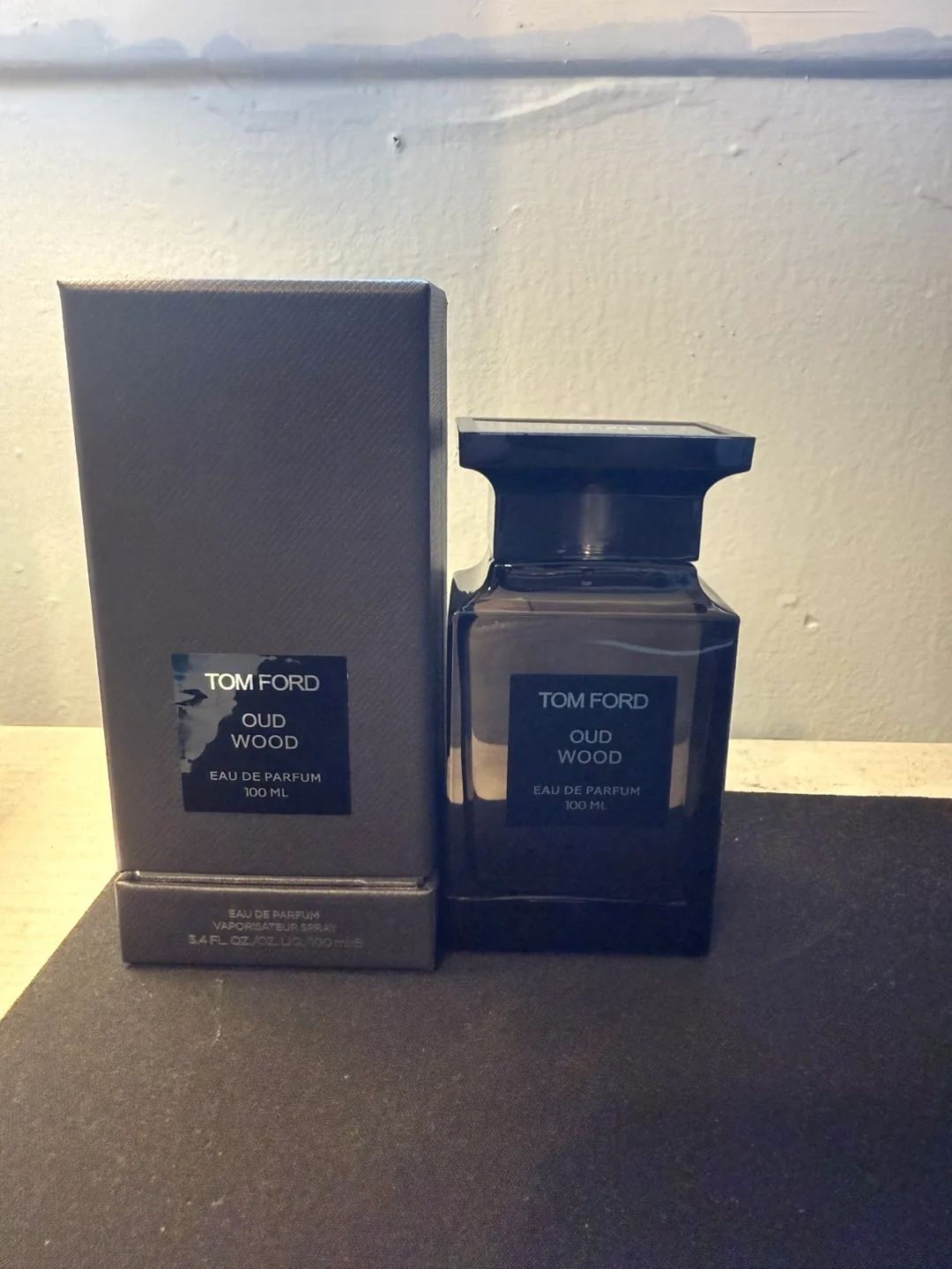 Tom Ford Oud Wood Eau de Parfum 100 ml 3.4 fl oz (100ml) thumbnail