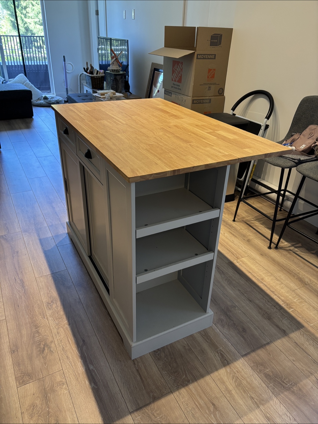 Kitchen Island w/ Folding Leaf & Storage - photo 2