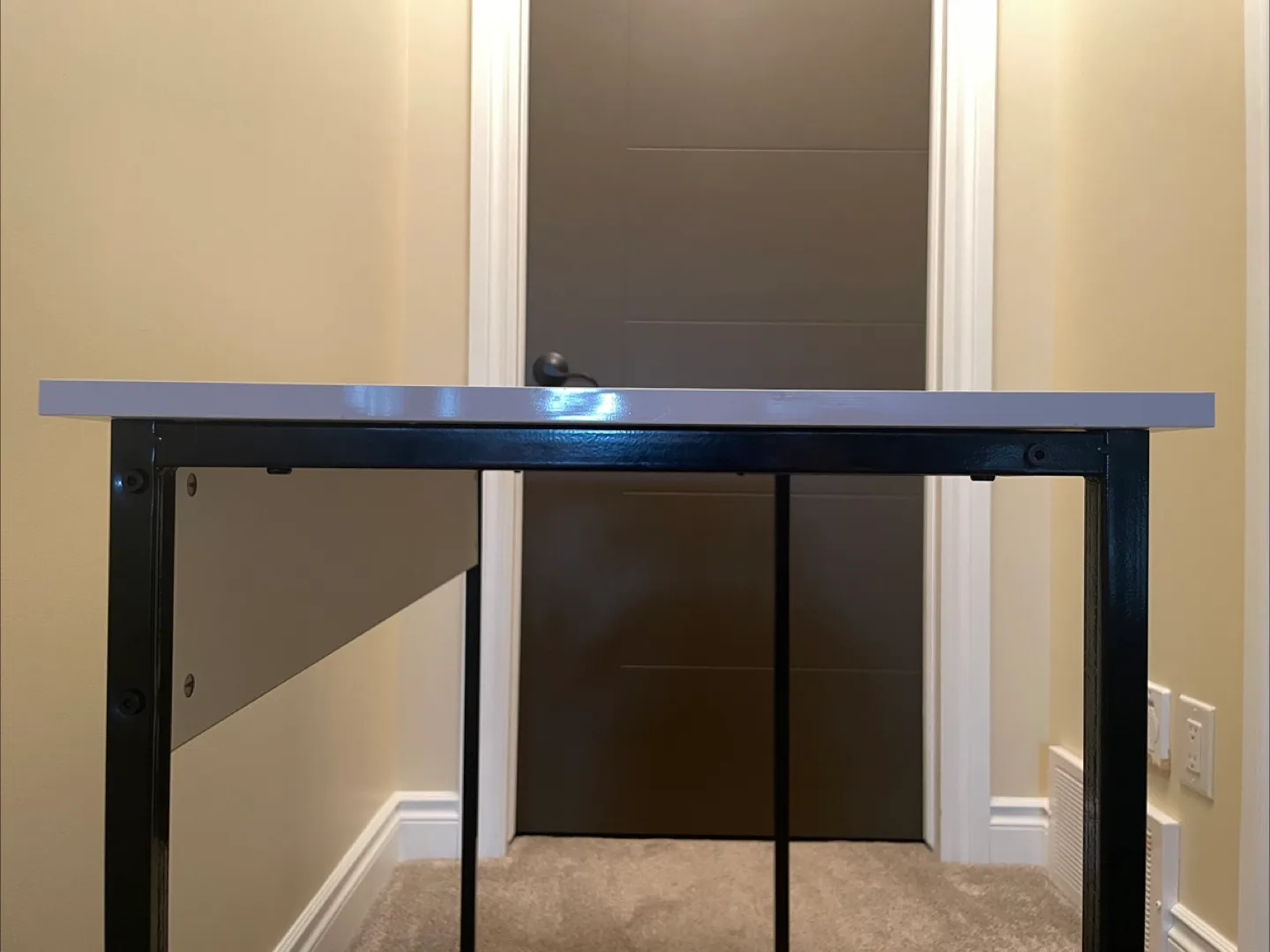 White Desk with Black Metal Frame image indicator(4)