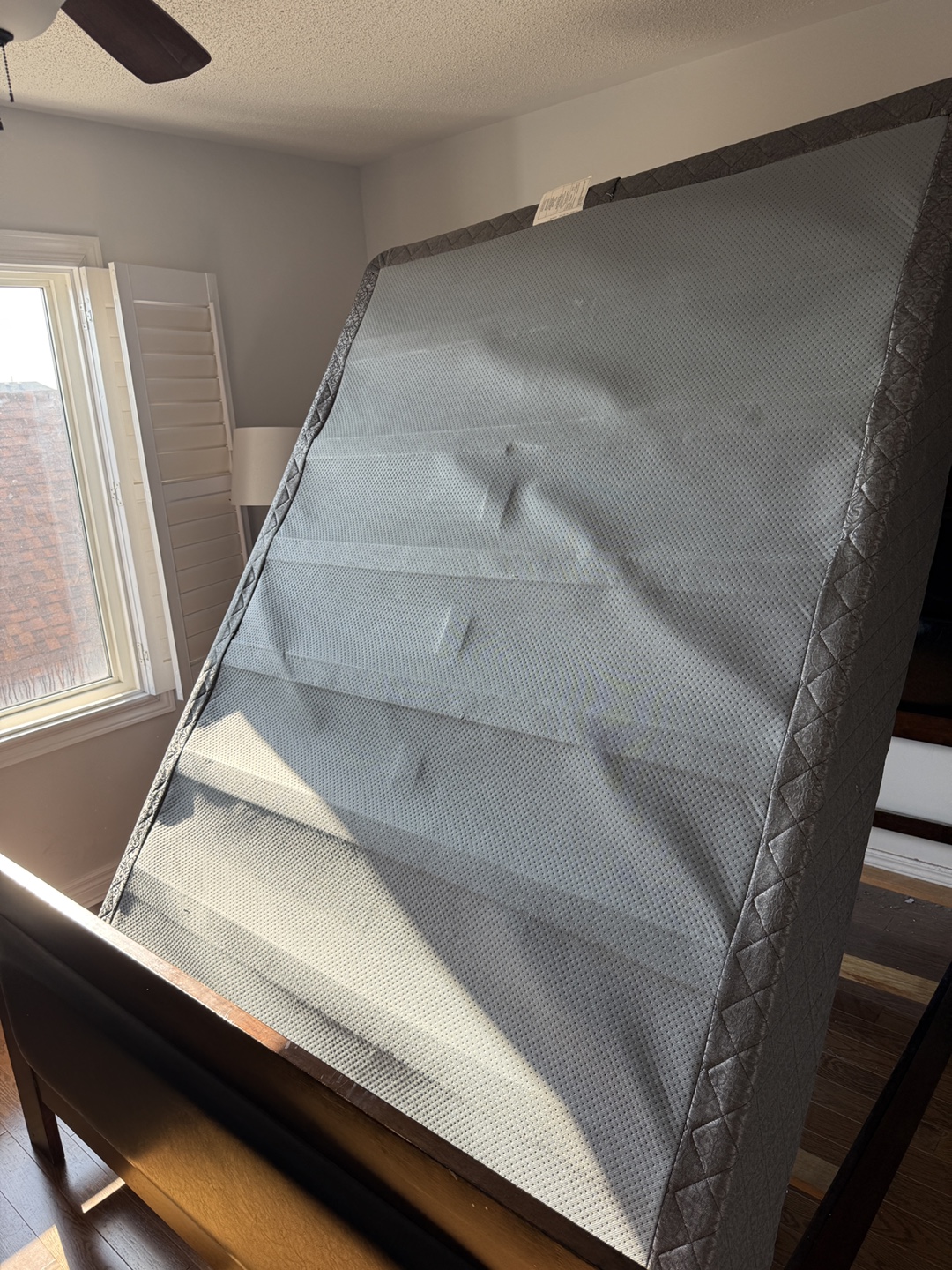 Queen size bed box - photo 3