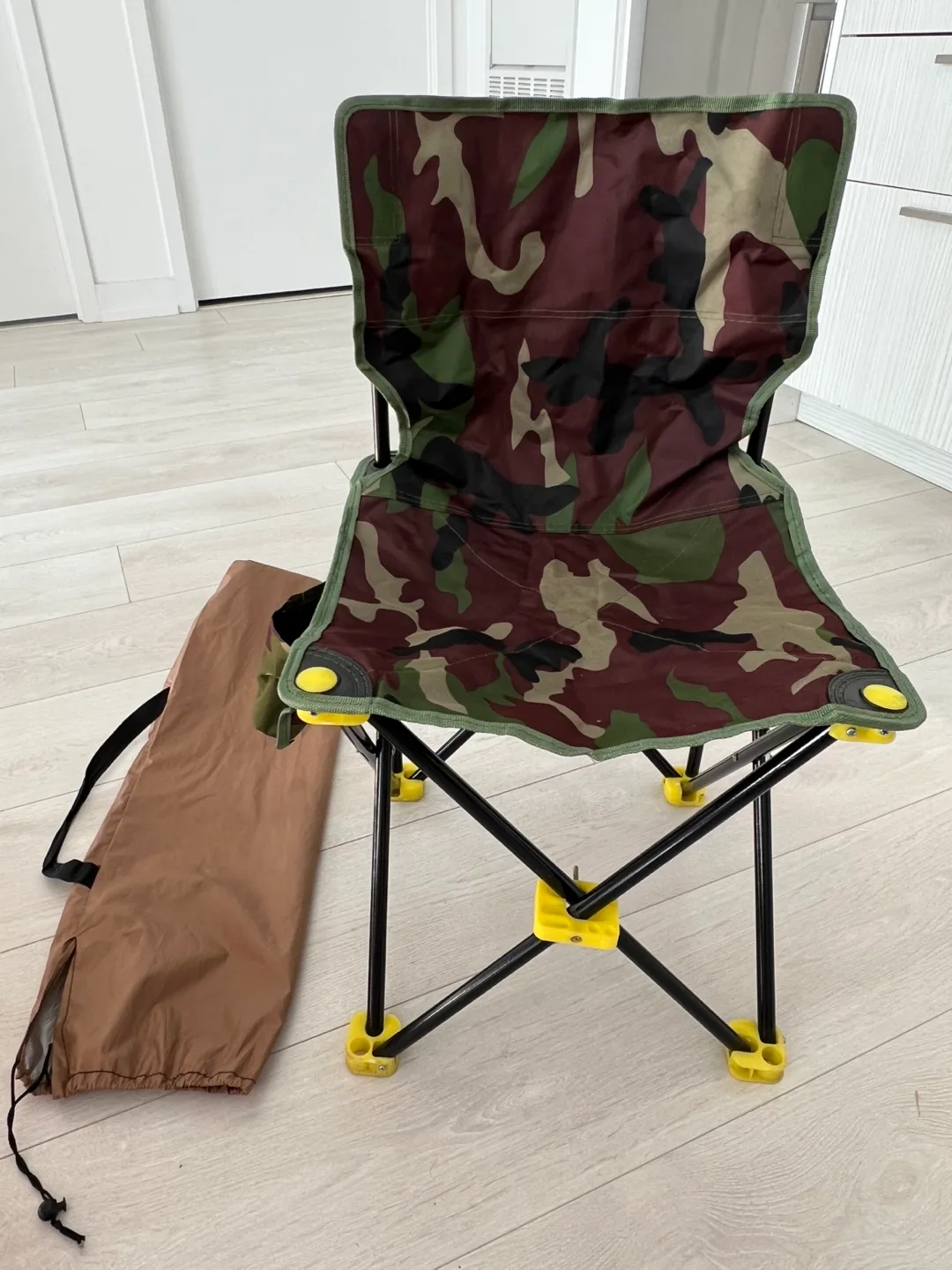 Folding Camping Chair - Camo thumbnail