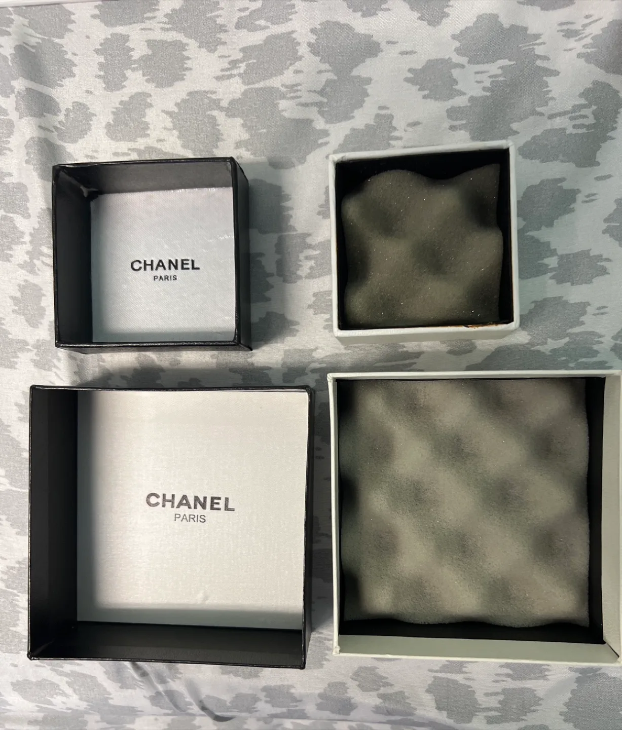2 Chanel Empty Boxes image indicator(2)