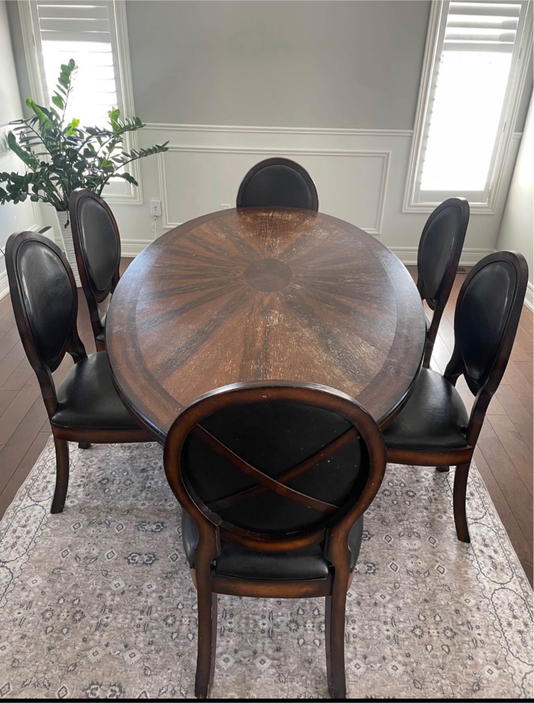 Unique Dining Table set with 6 Chairs