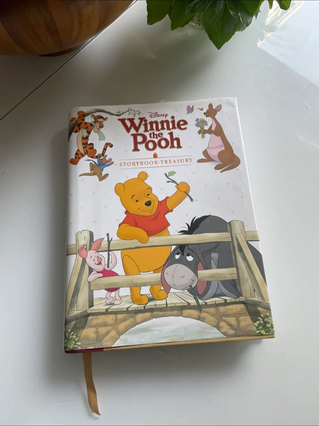 Winnie the Pooh Storybook Treasury thumbnail