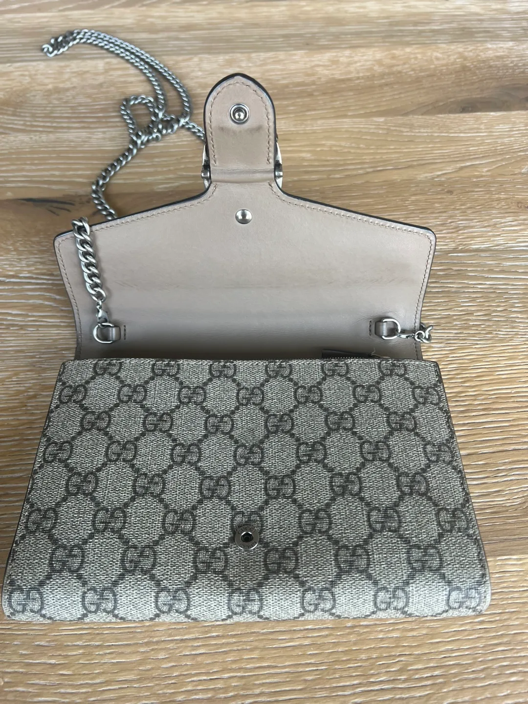 Gucci Dionysus Chain Wallet image indicator(5)