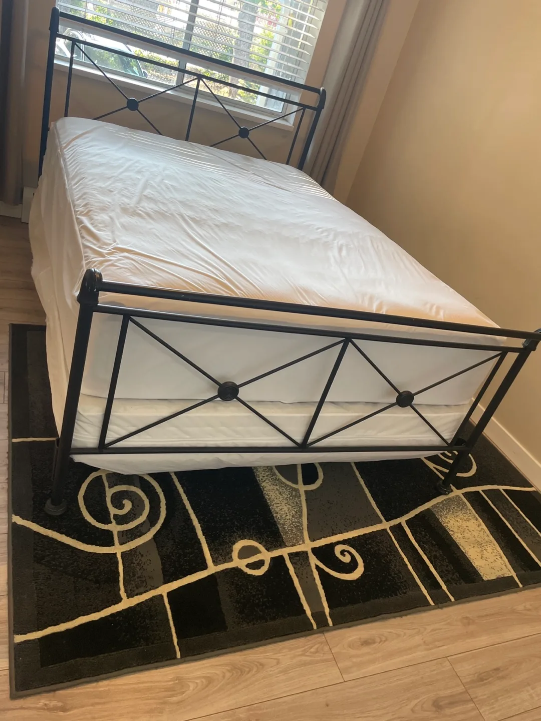 Black Metal Bed Frame thumbnail