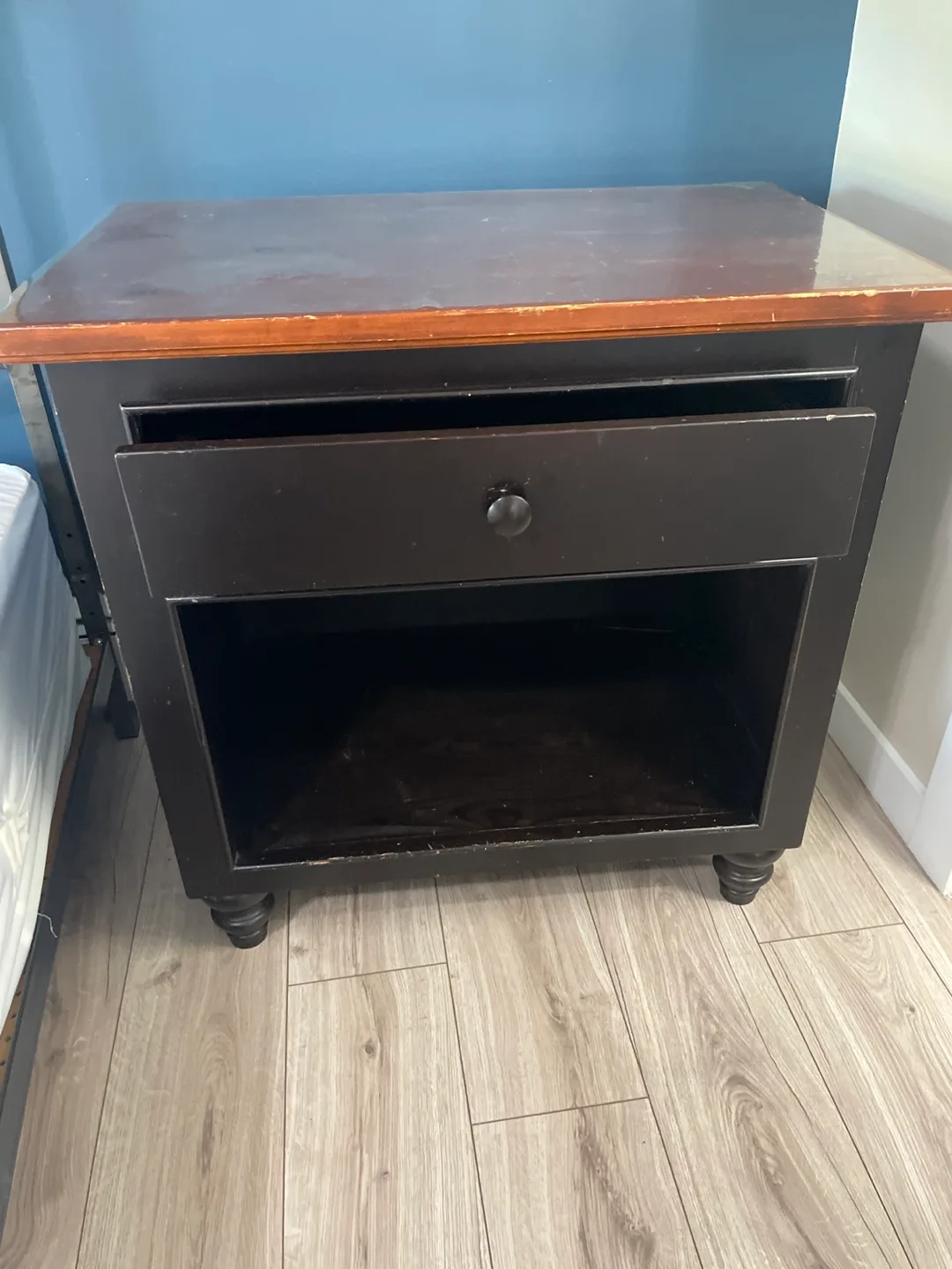 Brown Wood Nightstand with Drawer image indicator(2)