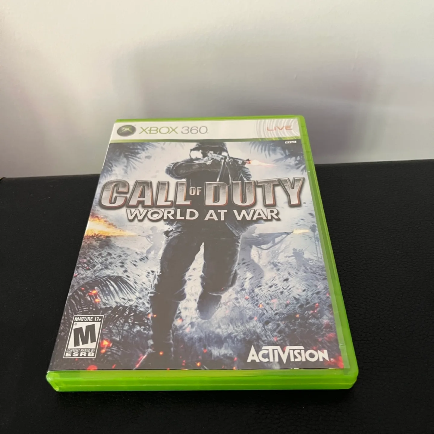 Call of Duty: World at War - Xbox 360 Game thumbnail