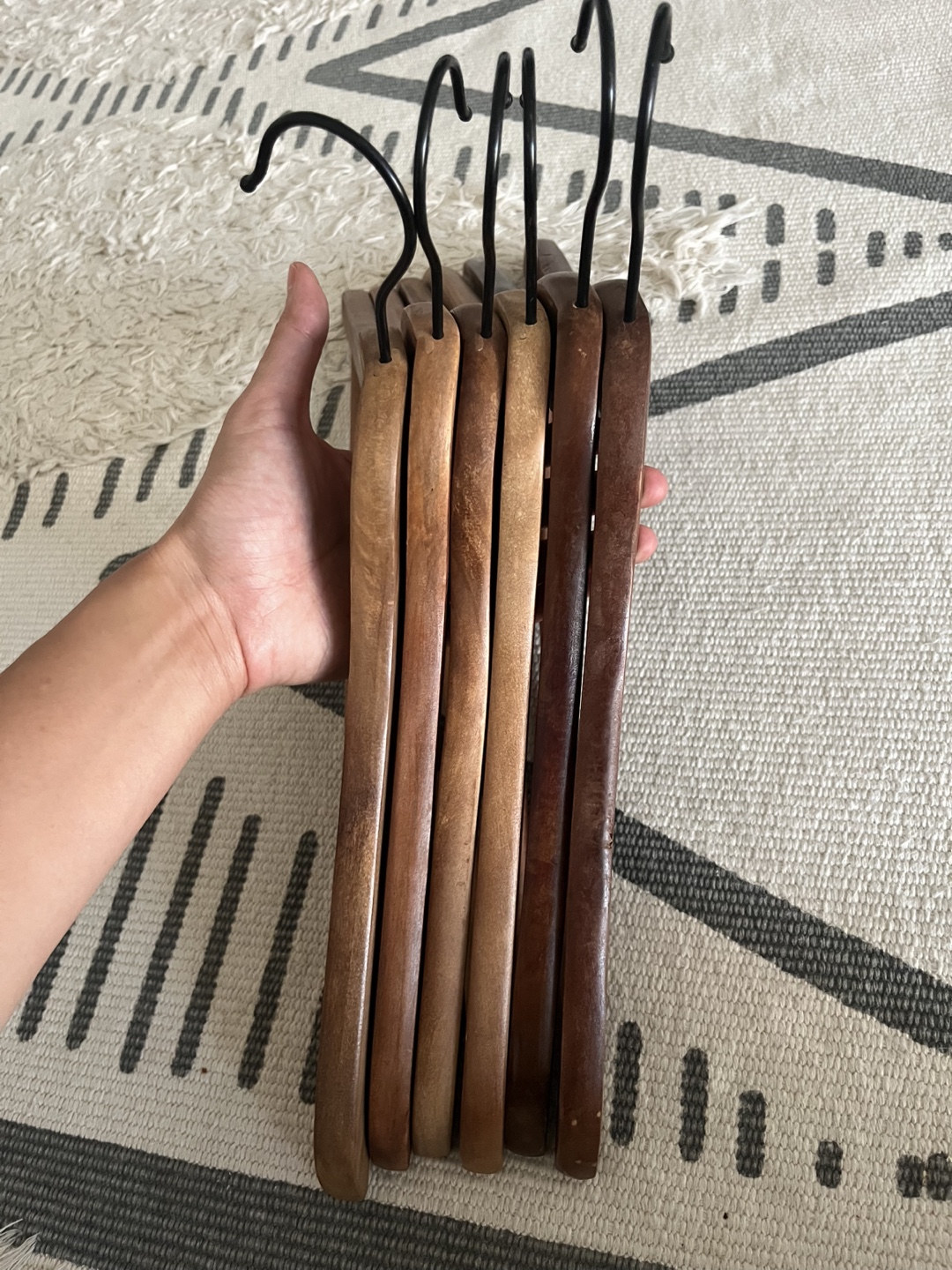 Wooden Clothes Hangers (Set of 6) - photo 3