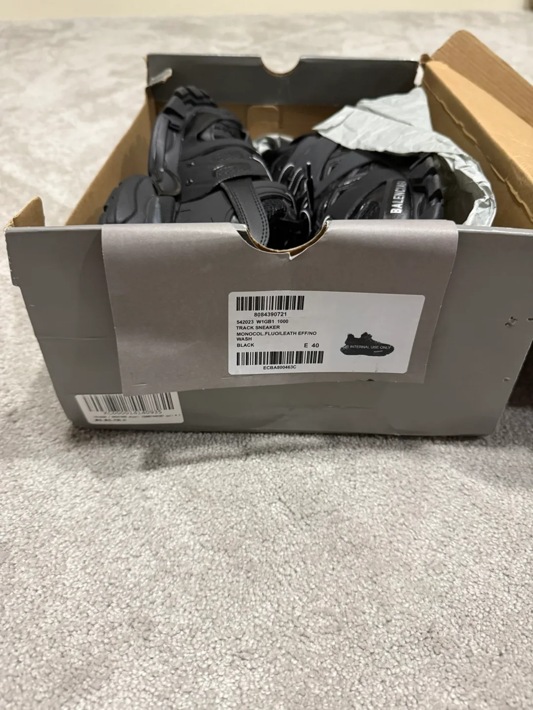 Balenciaga Track Sneakers - Size 40 EuroBlack image indicator(2)