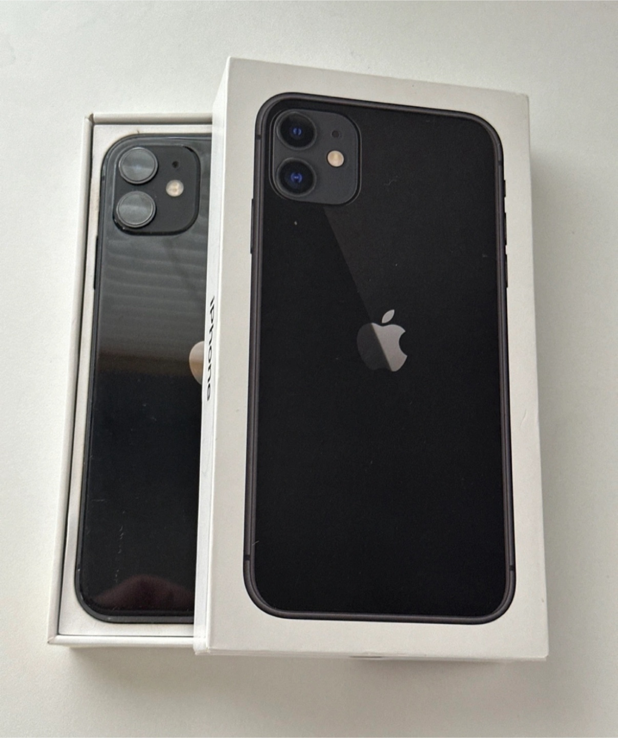 Apple iPhone 11 - Black - photo 3