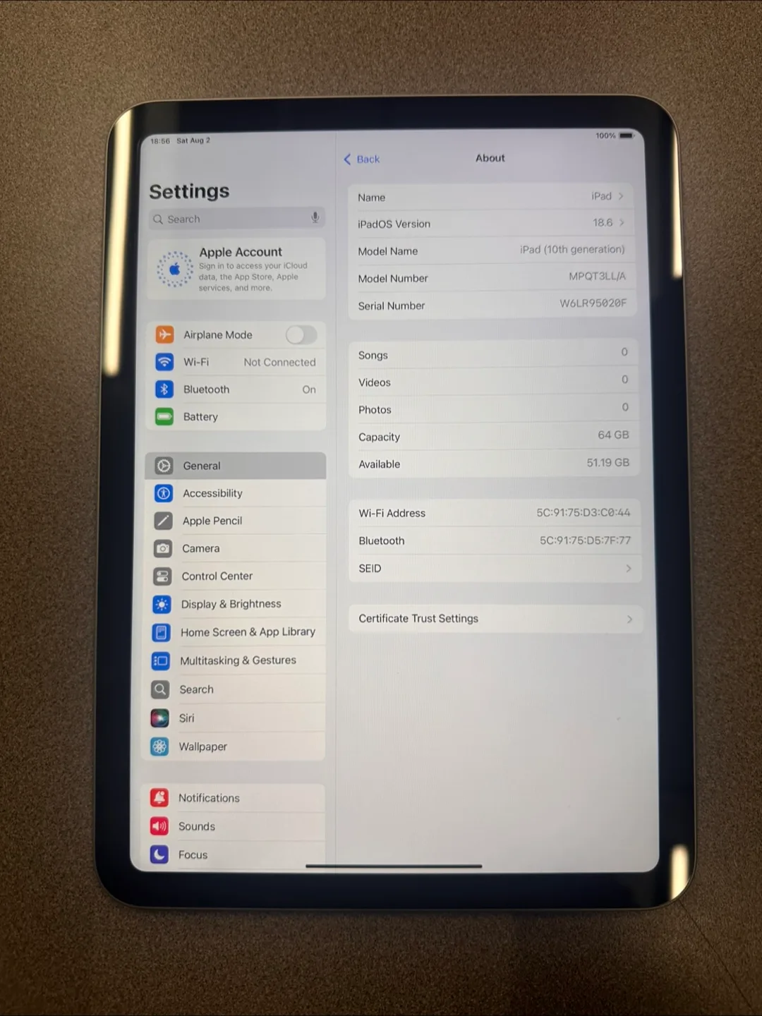 iPad 10th Gen Keyboard Bundle thumbnail
