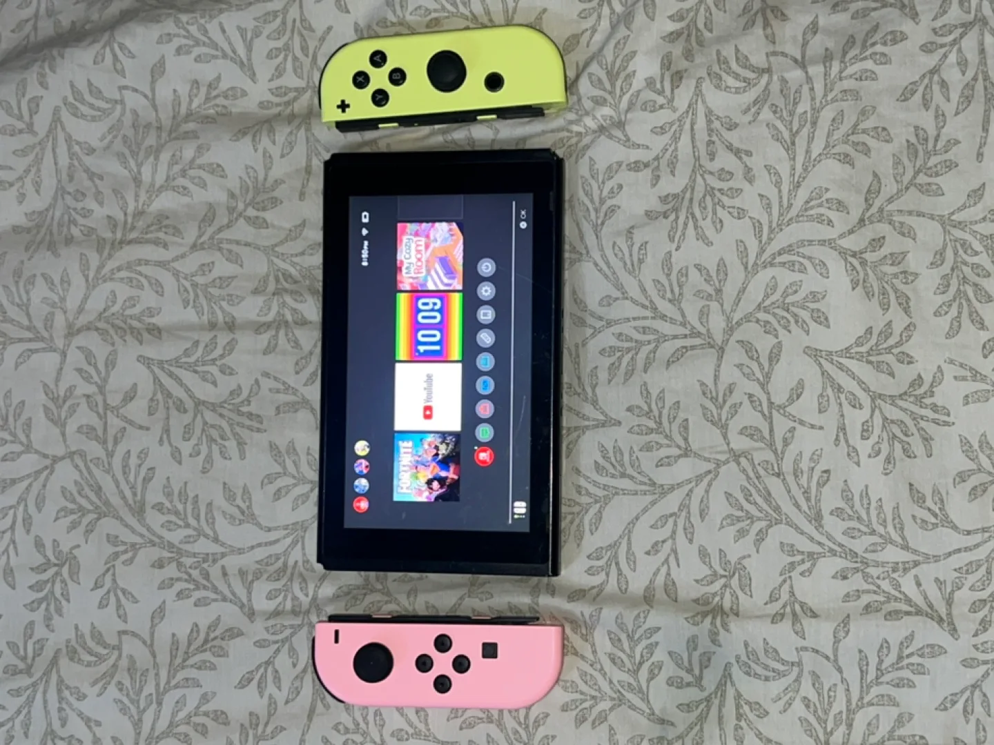 Nintendo Switch Console with Pink & Green Joy-Cons image indicator(5)