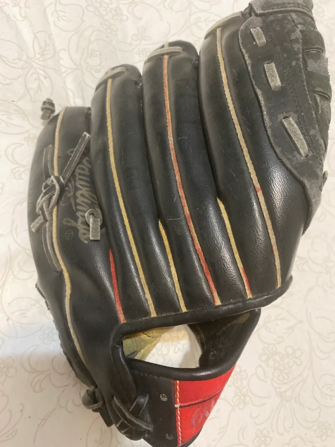 Rawlings Baseball Glove image indicator(3)
