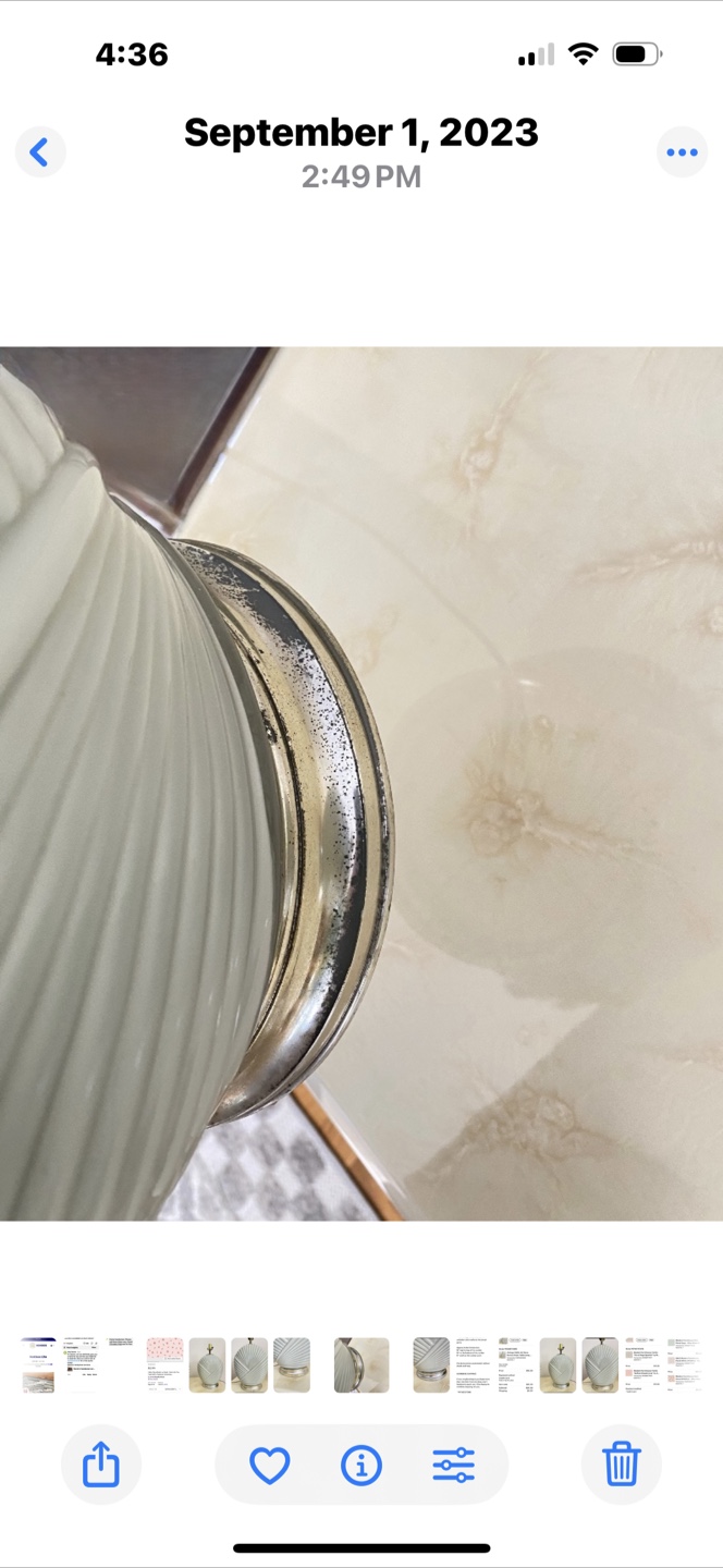 Pair of Vintage Glass Lamps with Shades - photo 4