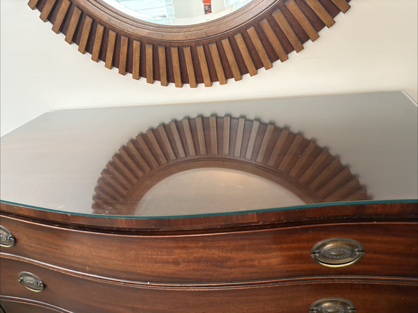 Antique Mahagony Dresser - photo 3